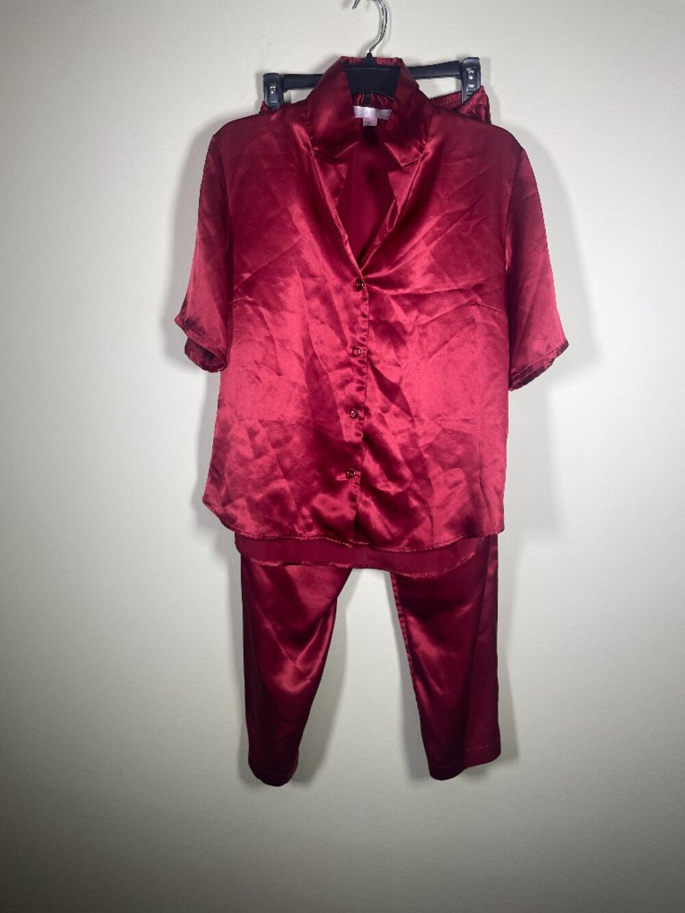 Victoria's Secret Women's Red SS Button-up Top & Pants PJ Set Small!